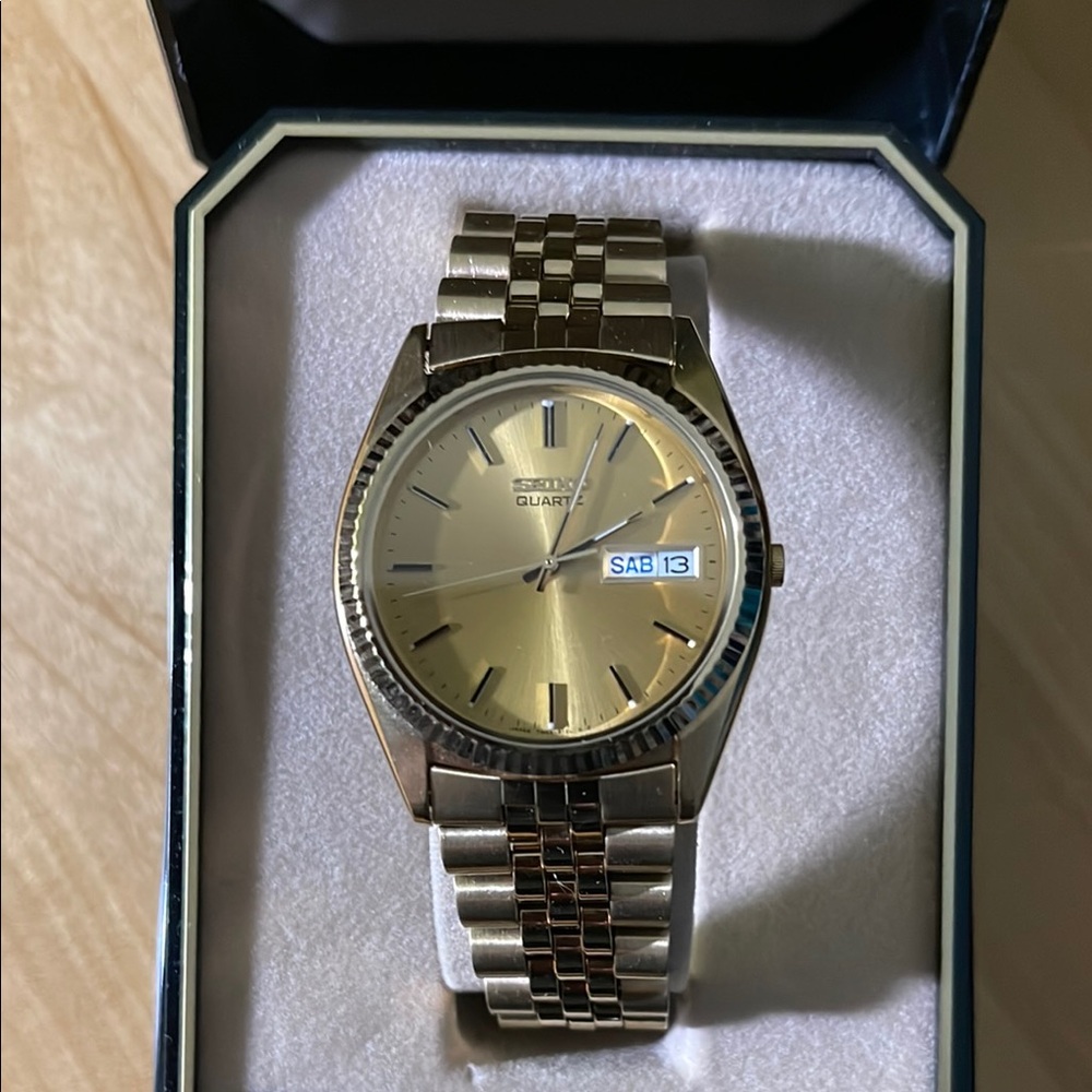 Seiko Quartz Silver Watch